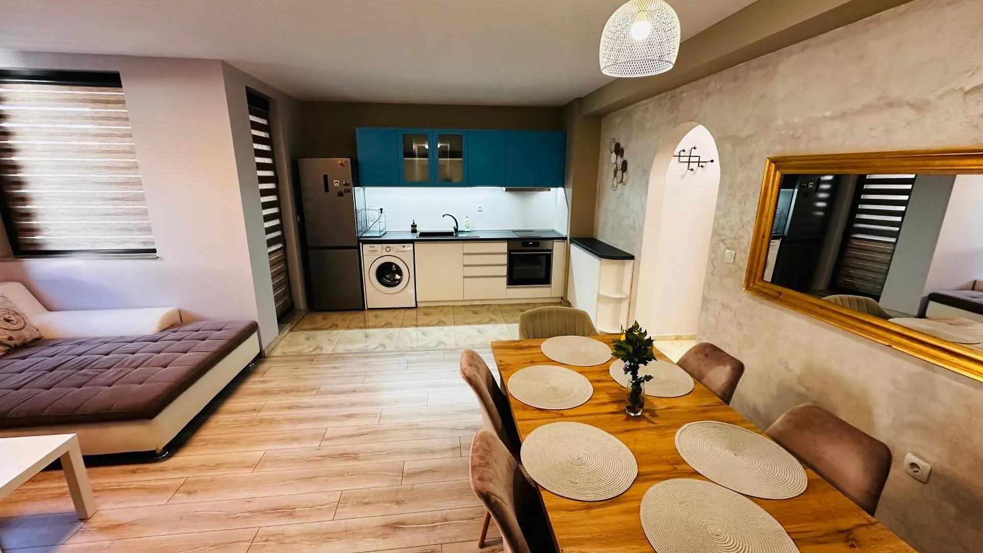 Динати Filibe Daire
