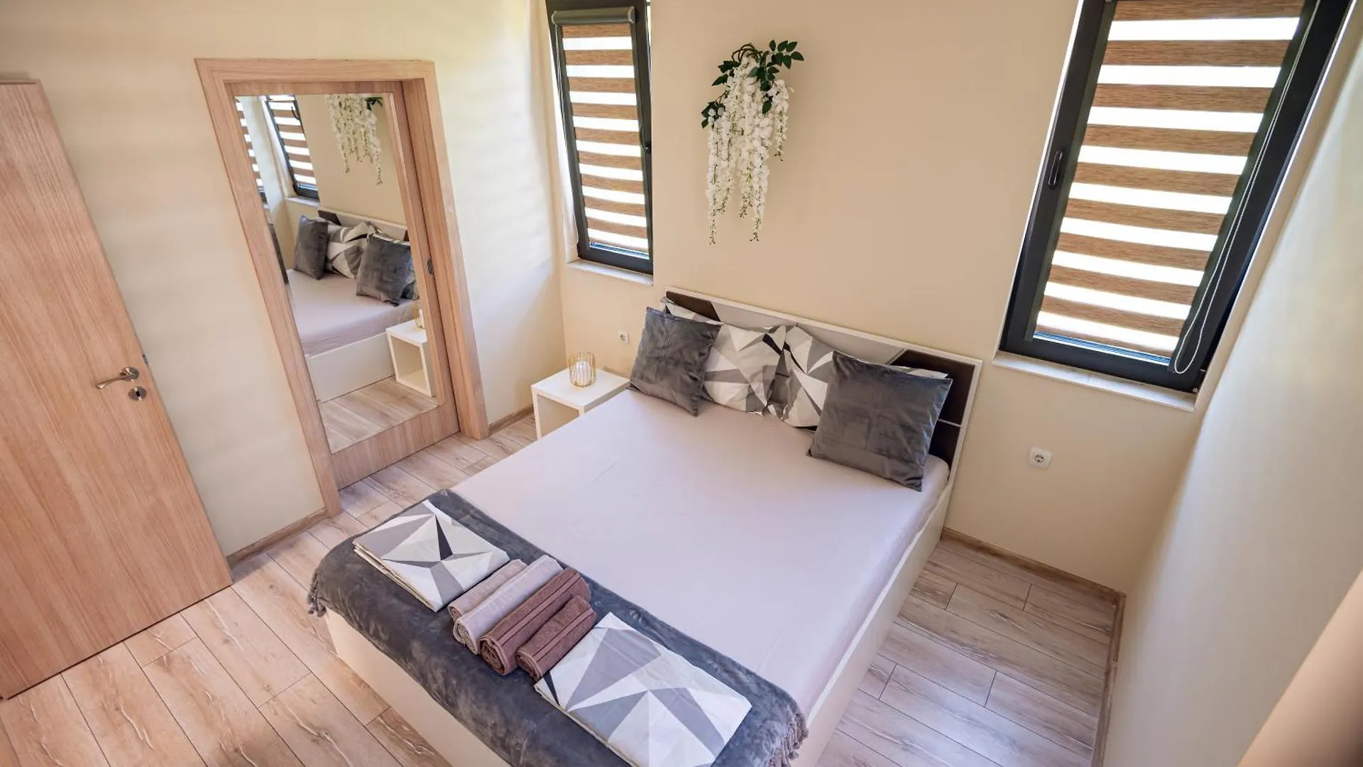 Динати Płowdiw Apartament